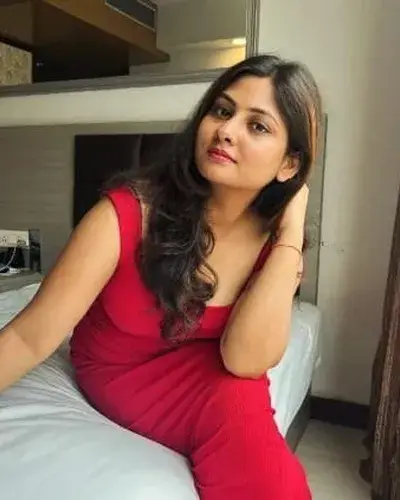 Escort Service In Lawngtlai